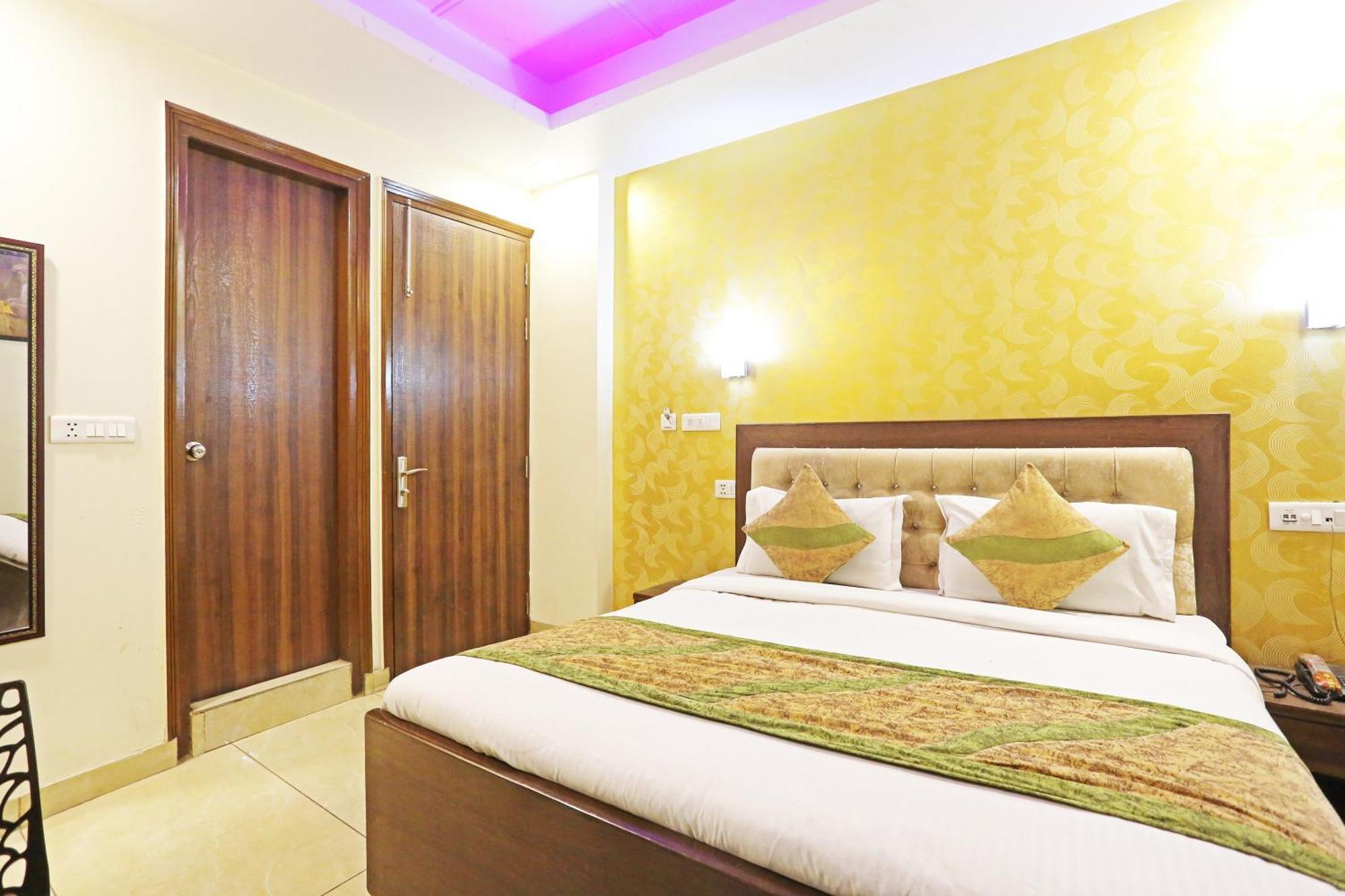 Hotel Airport Hotel Redstone 3*